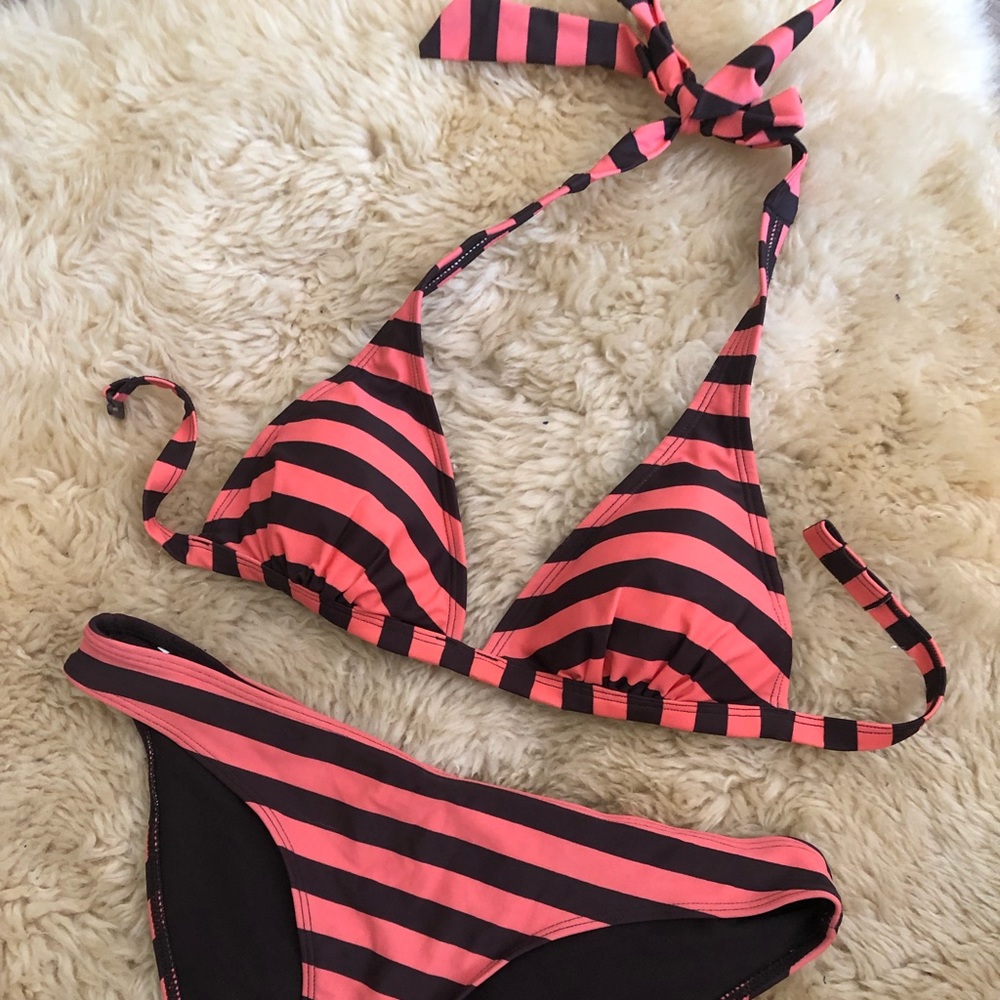 H&M swimsuit size 6 /36
